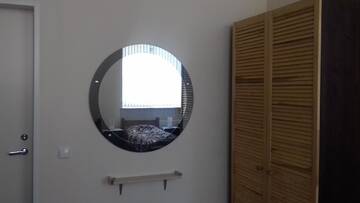 Фото номера Cемейный номер с собственной ванной комнатой Хостелы Yasmina Hostel г. Валга 5