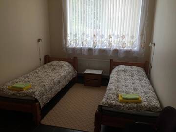 Фото номера Двухместный номер с 2 отдельными кроватями Хостелы Yasmina Hostel г. Валга 12